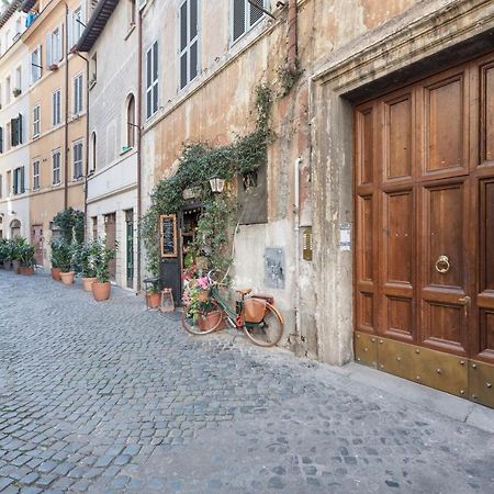 Campo De' Fiori Apartment Рим Екстер'єр фото