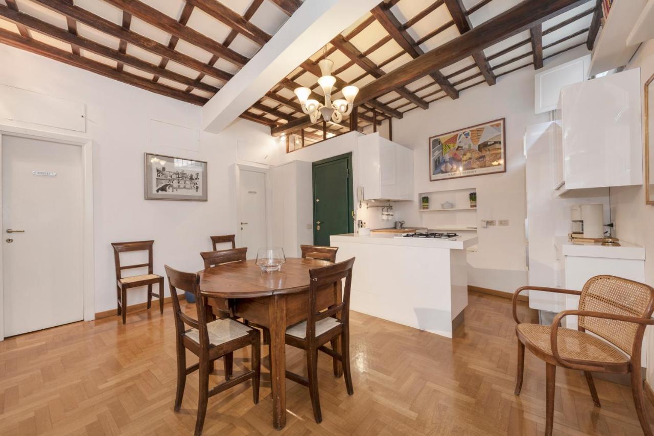 Campo De' Fiori Apartment Рим Екстер'єр фото
